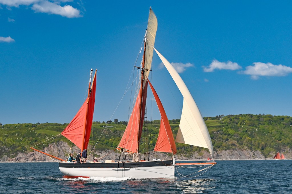 Guiding Star creaming along